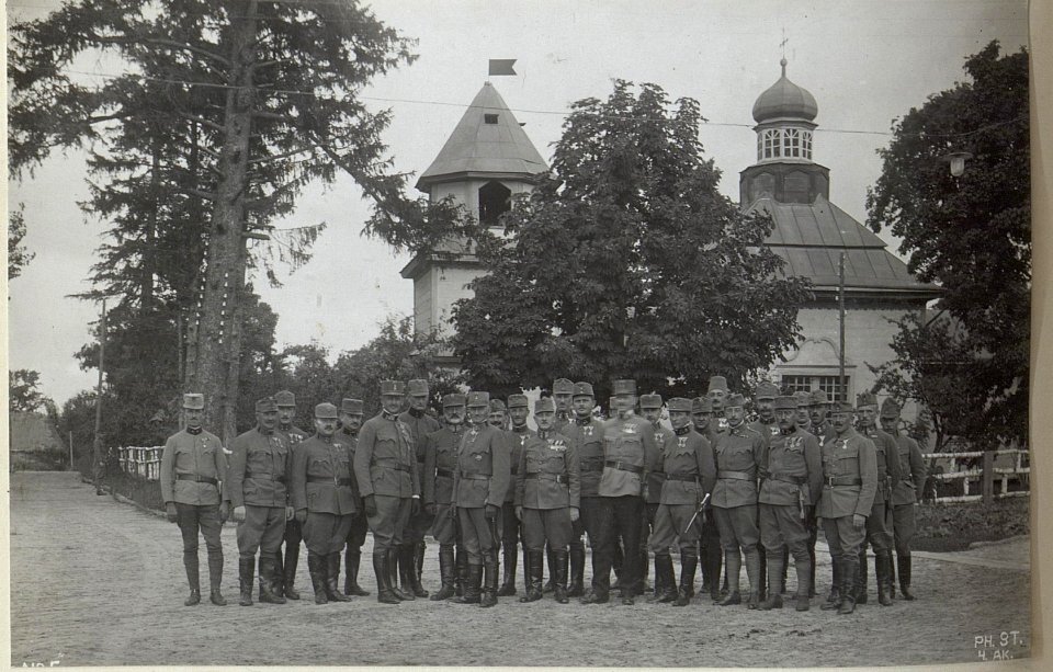 Gruppe II. Korpskommando (BildID 15696099)