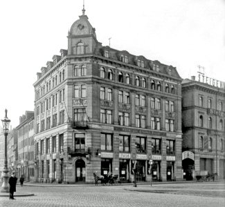 Grüner Baum 1900