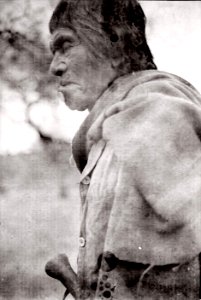 Gubbe med läppknapp. Bolivia. Foto, Erland Nordenskiöld 1908-1909. Erhållen av dito, datum okänt - SMVK - 004922 photo