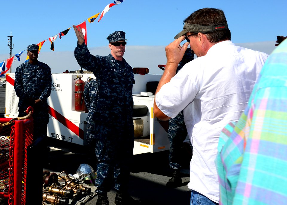Guests visit USS Ronald Reagan (CVN 76) 130921-N-TO979-014