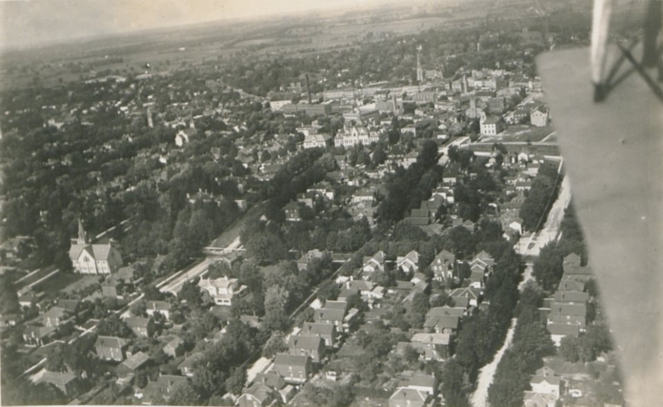 Guelph Ontario from the Air (HS85-10-36358)