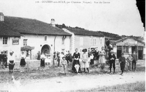 Gugney-aux-Aulx-CPA-Centre-01