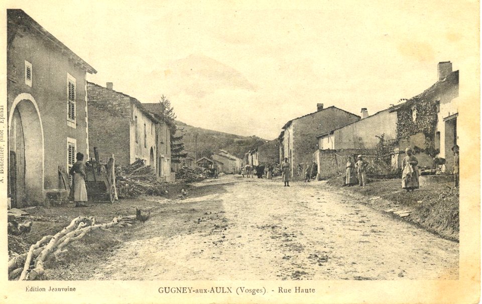 Gugney-aux-Aulx-CPA-Rue-Haute