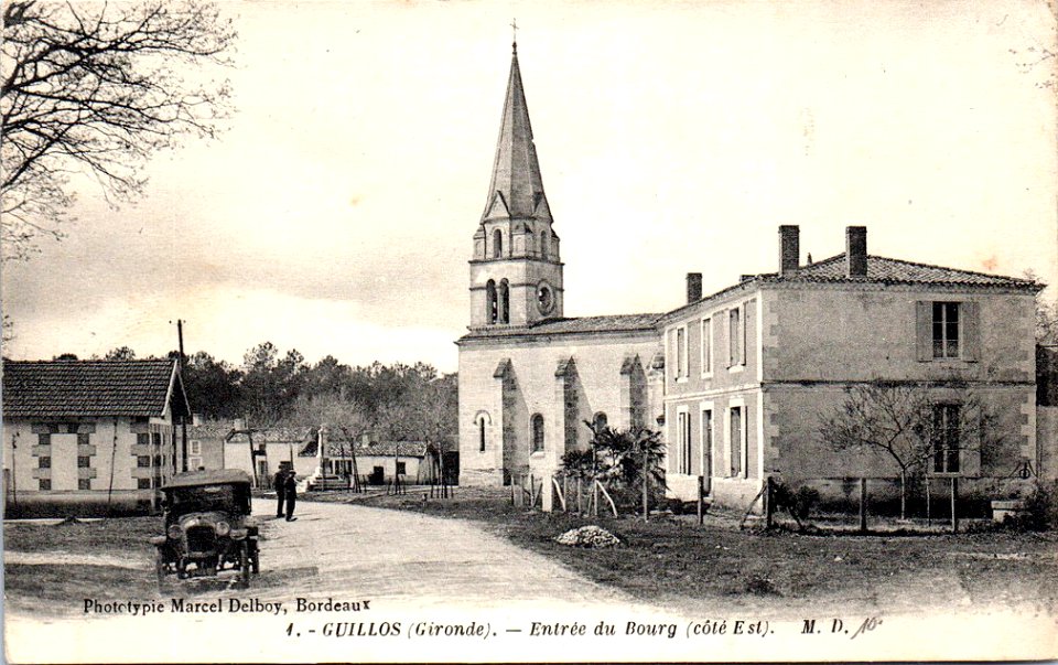 Guillos - bourg 2a
