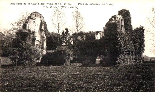 Guiry-en-Vexin (95), ruines du château du Cabin photo