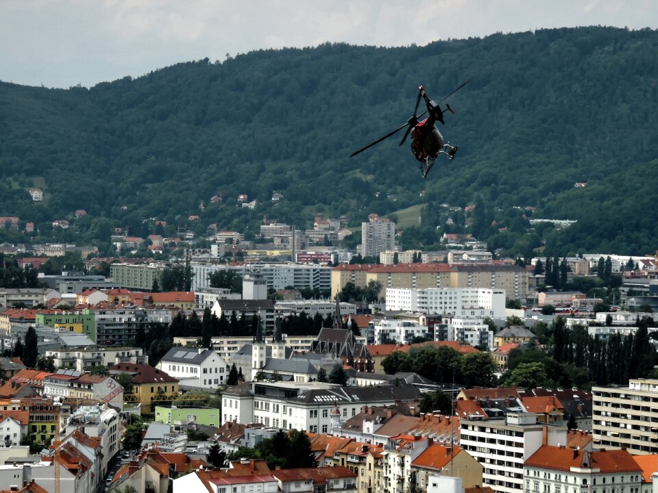 Helicopter city roofs