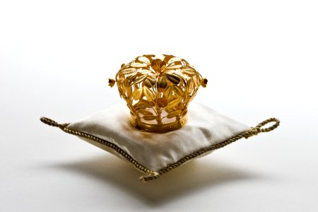 Guldbröllopskrona - Hallwylska museet - 85920