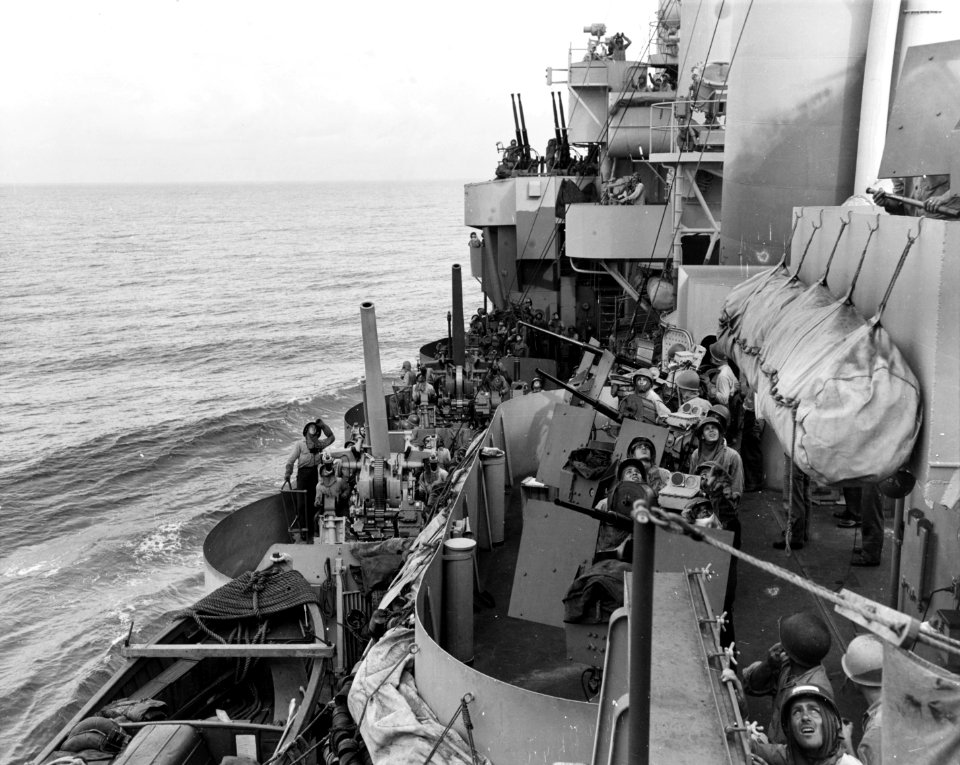 Gun crews aboard USS Phoenix (CL-46) during the Mindoro invasion, 18 December 1944 (80-G-47471)