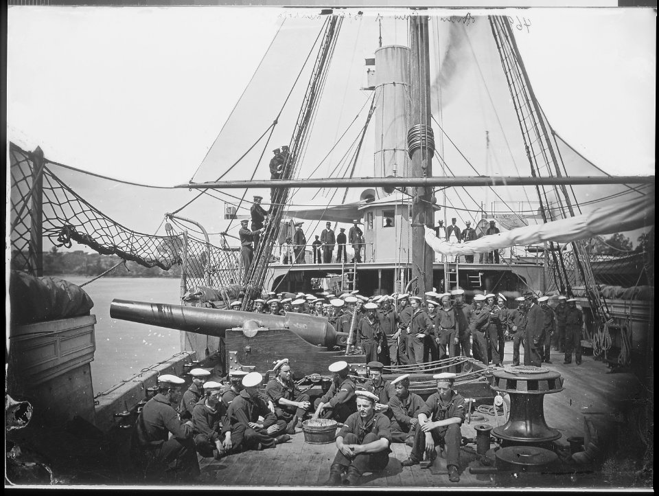 Gunboat Mendota on James River (4167125034)