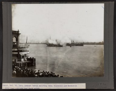 Gunboat Yantic saluting Pres. Roosevelt and Detroit's 3,000 best citizens and their wives LCCN2013651284