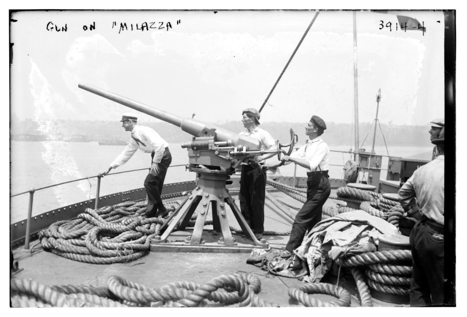 Gun on MILAZZA (i.e. MILAZZO) LCCN2014702175