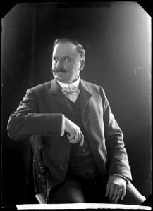 Gunnar Lundberg, theater manager, portrait 1904 - SMV - GL141
