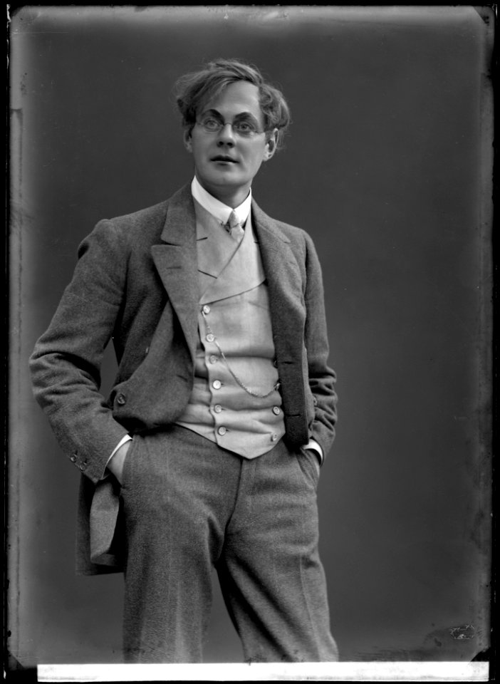 Gunnar Wingård in Konserten at Svenska teatern 1910 - SMV - NV094