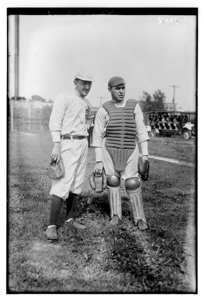 Gus Van & Joe Schenck, Vaudeville comics (baseball) LCCN2014709426