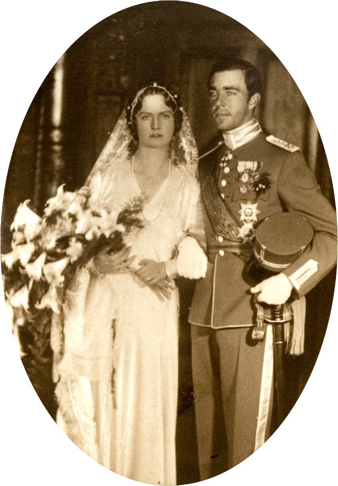 Gustaf Adolf (1906-1947) and Sibylla at their wedding