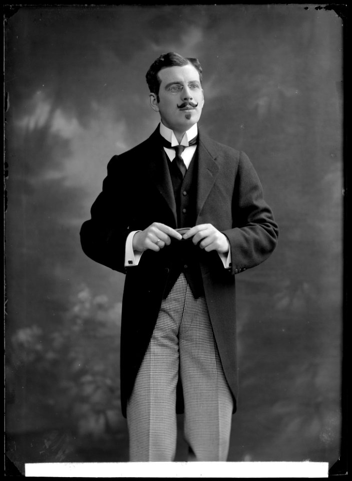 Gustaf Hjorth in Dansadvokaten at Djurgårdsteatern 1913 - SMV - GH150