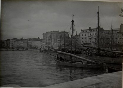 Hafen in Spalato. Aufgenommen im März 1916. (BildID 15452729)