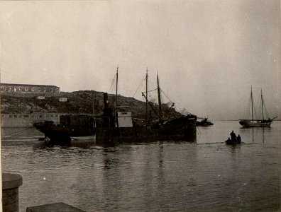 Hafen von Skutari. Aufgenommen in Skutari am 14. März 1916. (BildID 15533186)