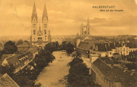 Halberstadt, Sachsen-Anhalt - Domplatz (Zeno Ansichtskarten)