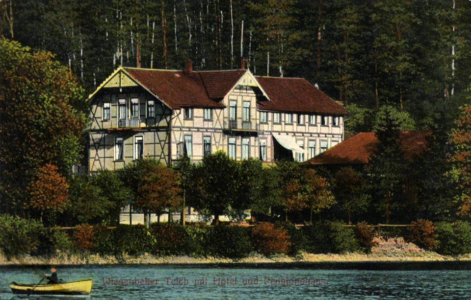Halberstadt, Sachsen-Anhalt - Wiesenbecker Teich mit Hotel und Pensionshaus (Zeno Ansichtskarten)