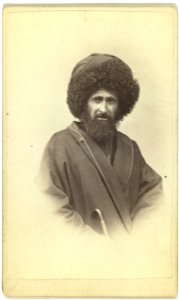 Half-length portrait of Georgian muezzin, facing front LCCN99615636