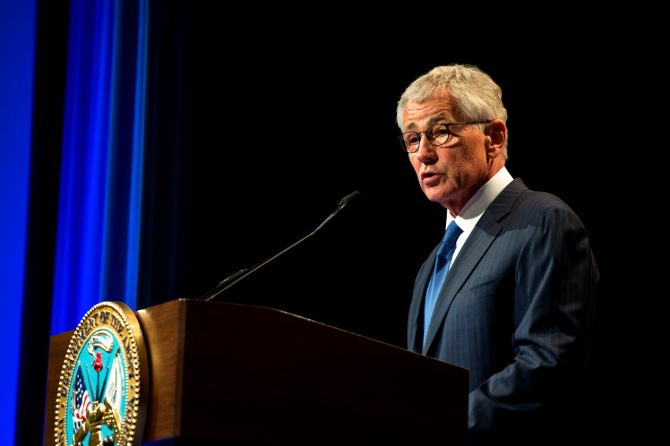 Hall of Heroes ceremony 140916-N-AF077-010