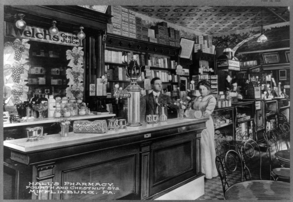 Hall's Pharmacy, Fourth and Chestnut Sts., Mifflinburg, Pa. LCCN2012646319