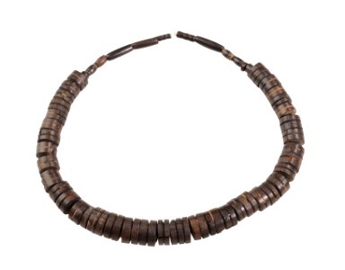 Halssnoer met schijfkralen en cylinderkralen in git, 200 tot 350 NC, vindplaats- Tongeren, Aan Paspoel, zuidwestgrafveld, 1972, graf 20, collectie Gallo-Romeins Museum Tongeren, GRM 4509