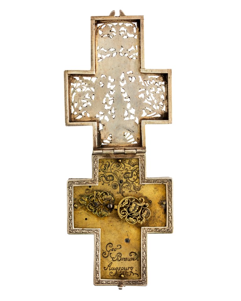 Halsur av silver i form av ett kors, 1600-tal - Hallwylska museet - 110513