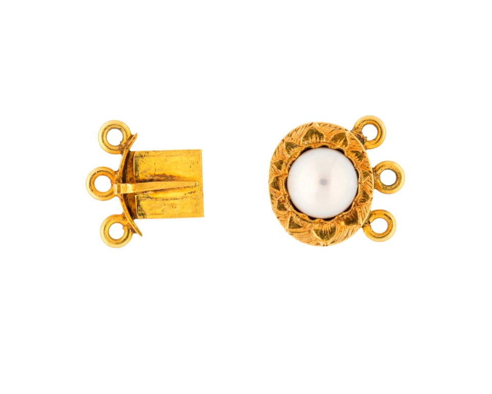 Halsbandslås med skottsktpärla, 1865 - Hallwylska museet - 109600