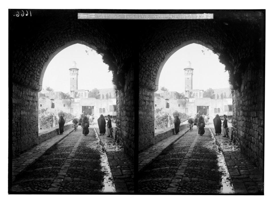Hama (Hamath). Street leading over the Orontes LOC matpc.02150