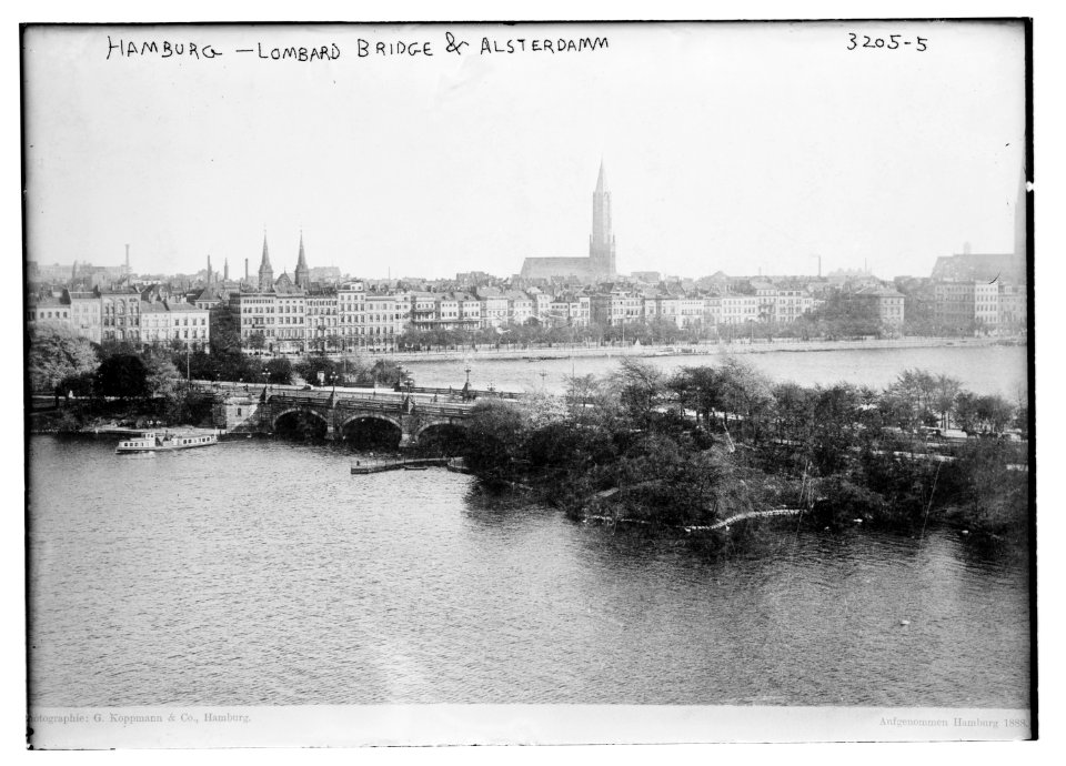 Hamburg - Lombard Bridge and Alsterdamm LCCN2014697154