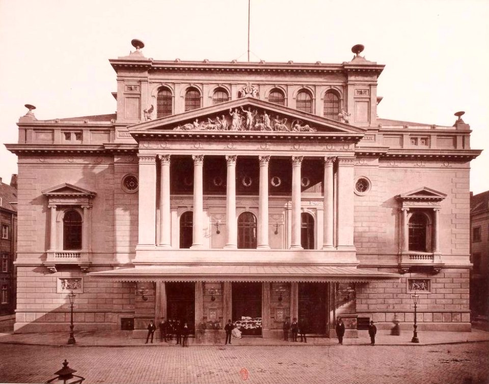 Hamburg 1891-1893, Strumper & Co, S. 25 Das Stadttheater