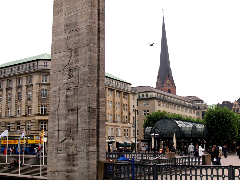 Hamburg, Ehrenmal Rathaus