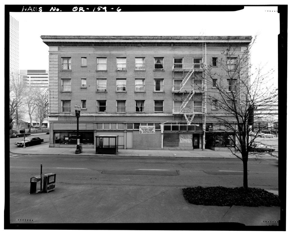 Hamilton Hotel - south side - Portland Oregon