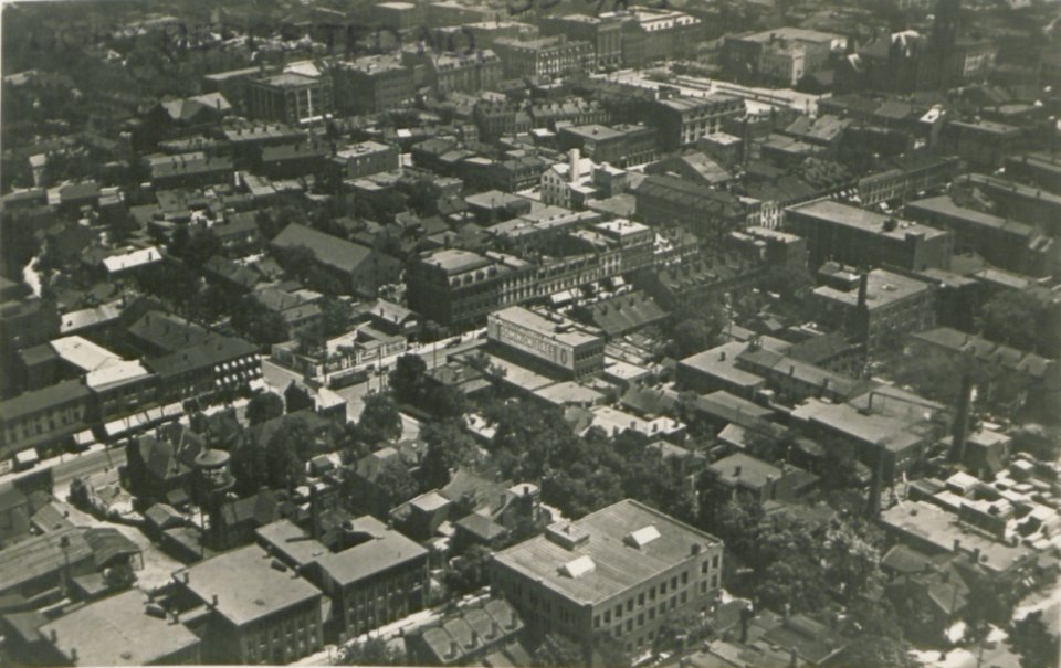 Hamilton Ontario from the Air (HS85-10-35985)