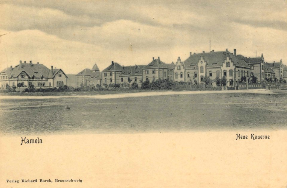 Hameln, Niedersachsen - Neue Kaserne (Zeno Ansichtskarten)