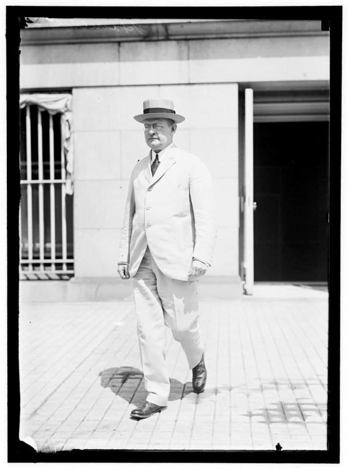 HAMLIN, CHARLES S., ASSISTANT SECRETARY OF THE TREASURY, 1913- LCCN2016867422