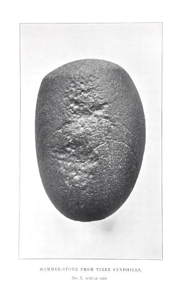 Hammer stone from Tiree sandhills 01 Beveridge 1903