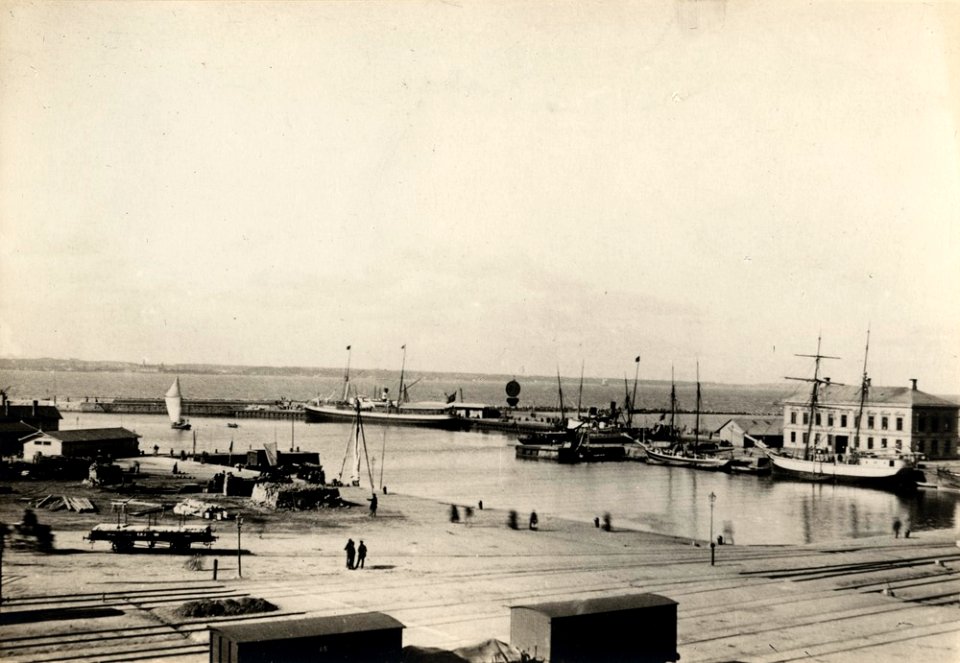 Hamnen i Helsingborg 1916