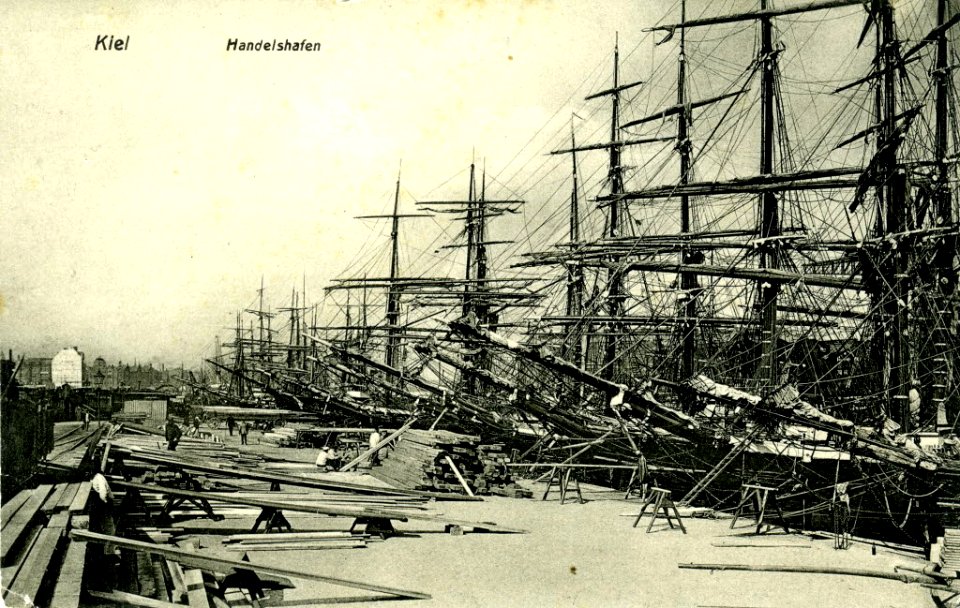 Handelshafen an der Hörn (Kiel 27.026)