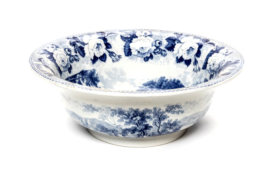 Handfat av flintporslin, Rörstrand 1820-1840 - Skoklosters slott - 108377