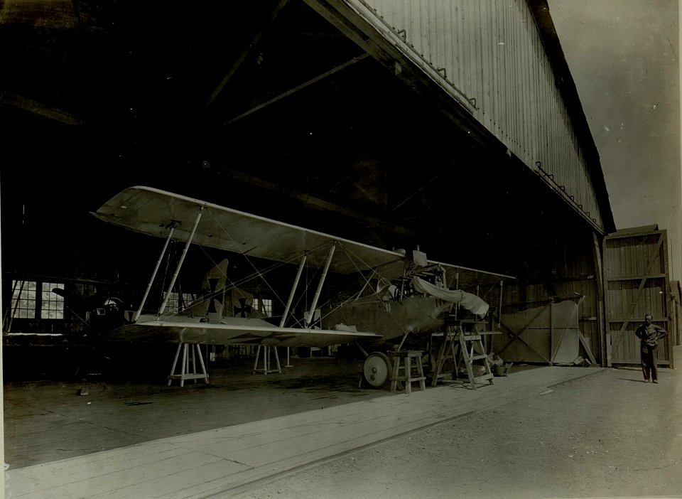 Hangar der 16.Fliegerkompagnie. (BildID 15481506)