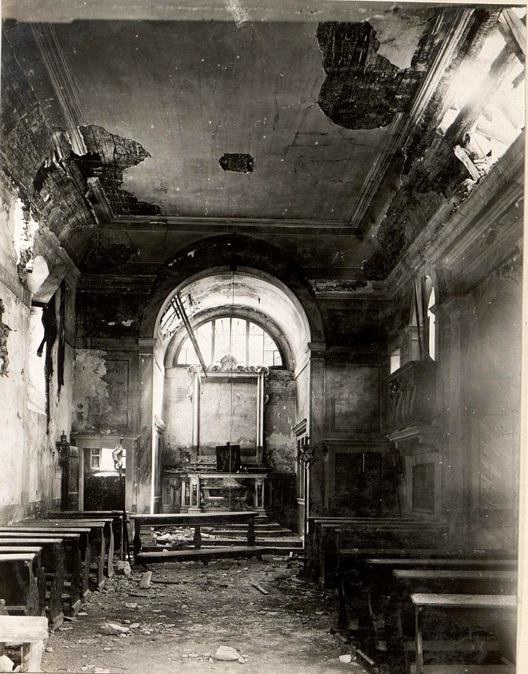 Innenansicht der zerst.Kirche von Duino.28.8.17. (BildID 15600382)