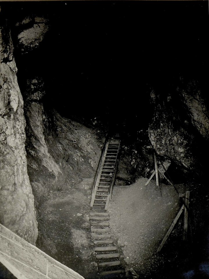 Inneres der Grotte bei Pliskovica (BildID 15547480)
