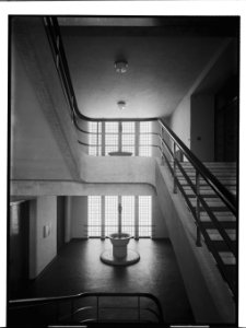 HANSif688 Schule Cuxhaven Treppenhaus-Beleuchtung
