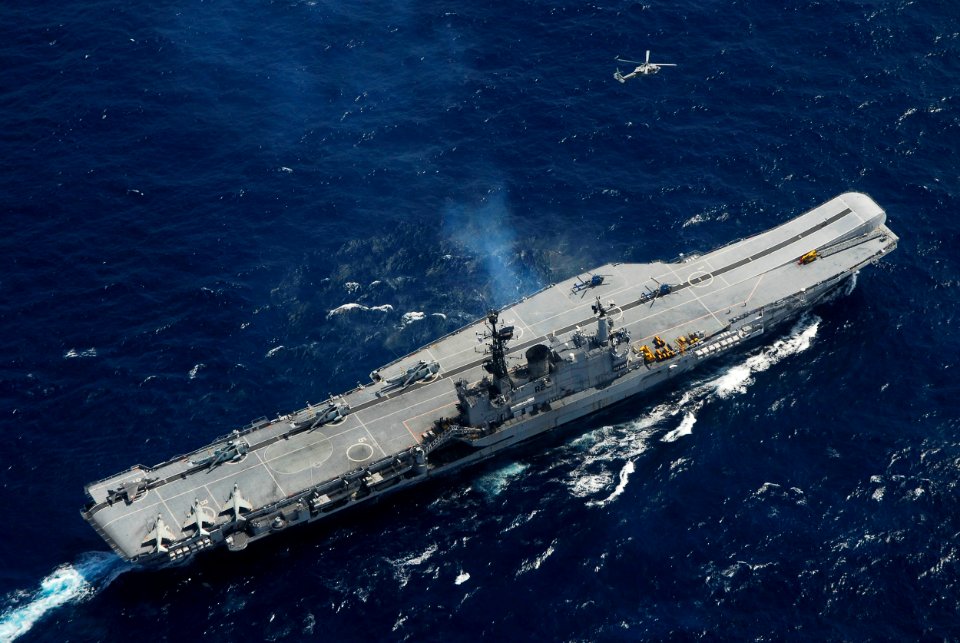 INS Viraat (R22) Malabar 07