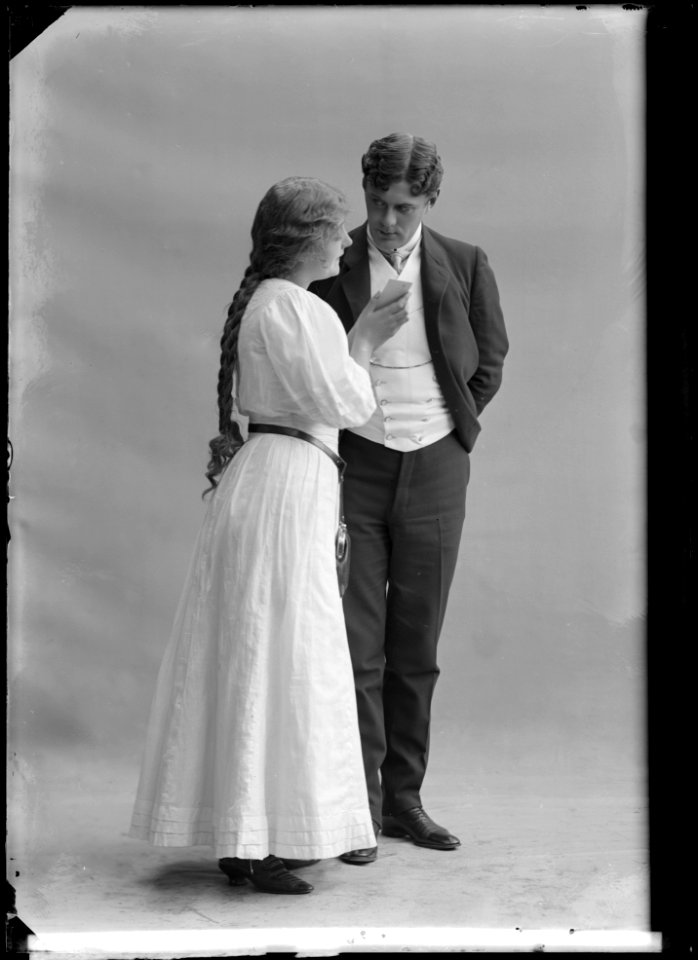 Ingrid Andersén and Gunnar Wingård in Gamla Heidelberg at Svenska teatern 1907 - SMV - NV088
