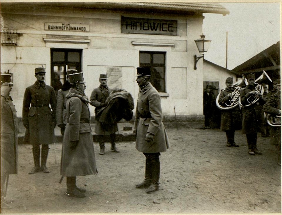 Inspizierung durch Generaloberst Böhm-Ermolli in Hinowice. (BildID 15528024)