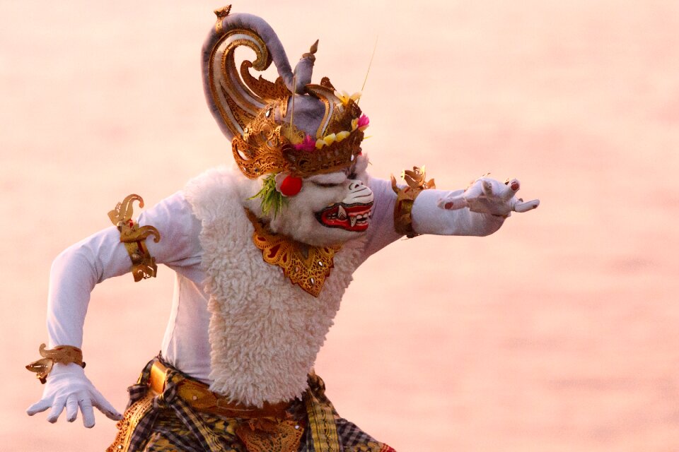 Indonesia travel traditionally